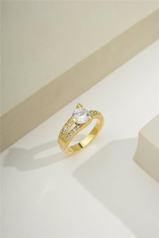 ANEL COM MICROZIRCÔNIAS E ZIRCÔNIA REDONDA