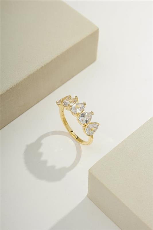 ANEL COM PEDRAS DE GOTA DE ZIRCÔNIA