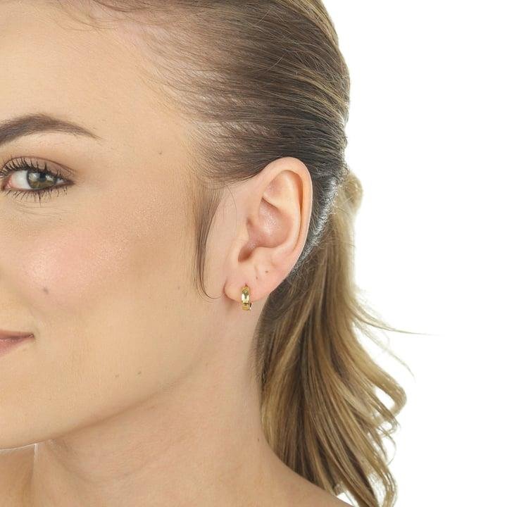 ARGOLA 1,1CM COM ARO LISO DE 3MM FECHO CLICK