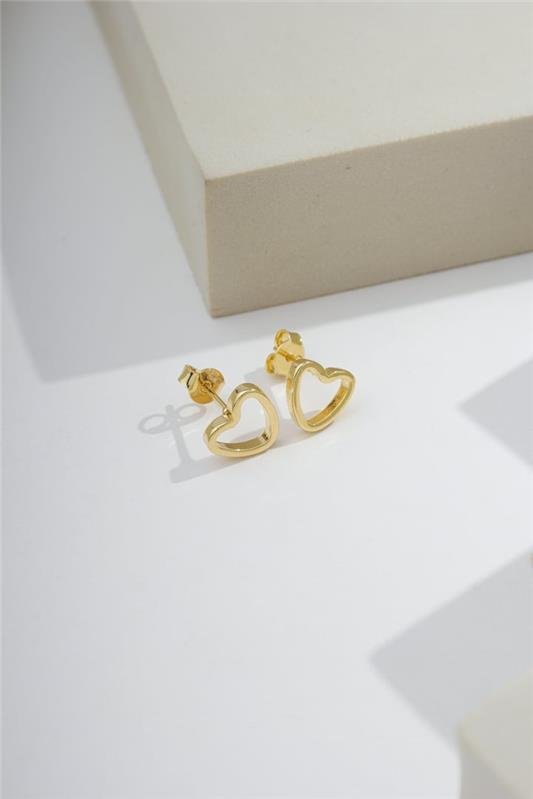 BRINCO 1CM DE CORAÇÃO VAZADO