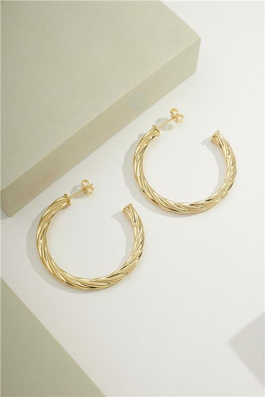 ARGOLA 4CM COM TUBO TORCIDO DE 4MM