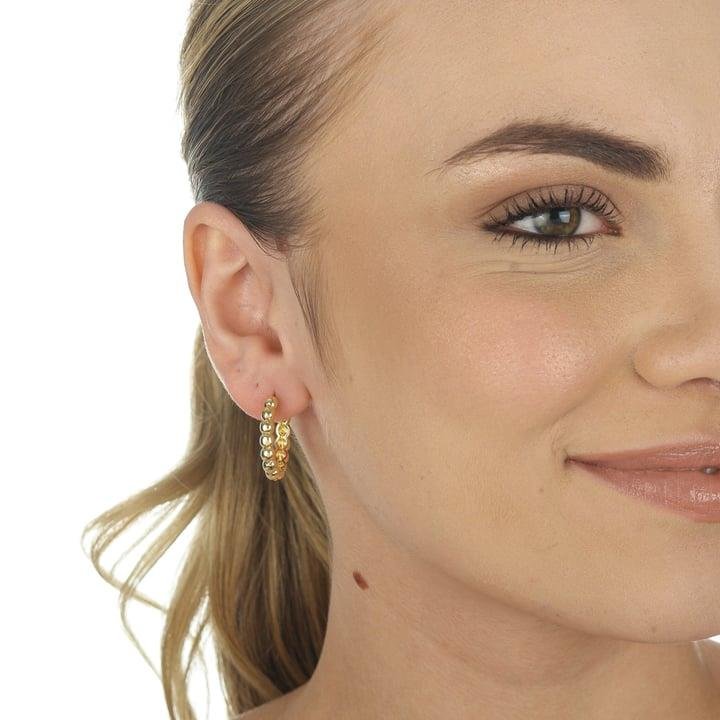 ARGOLA 2,3CM DE ARO EM BOLINHAS DE 4MM FECHO SEGMENTO