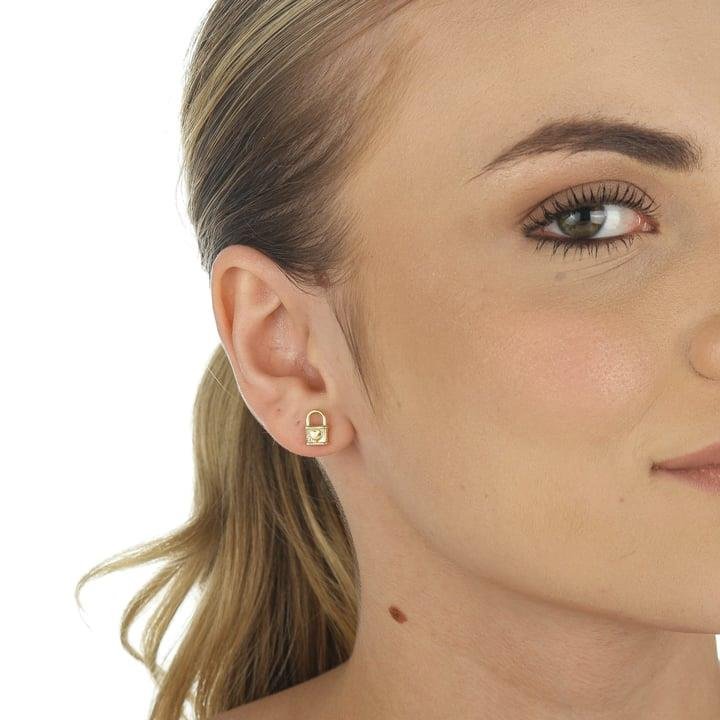 BRINCO 0,9CM DE CADEADINHO COM CORAÇÃO