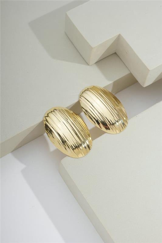 BRINCO OVAL 4,0 CM COM DETALHES