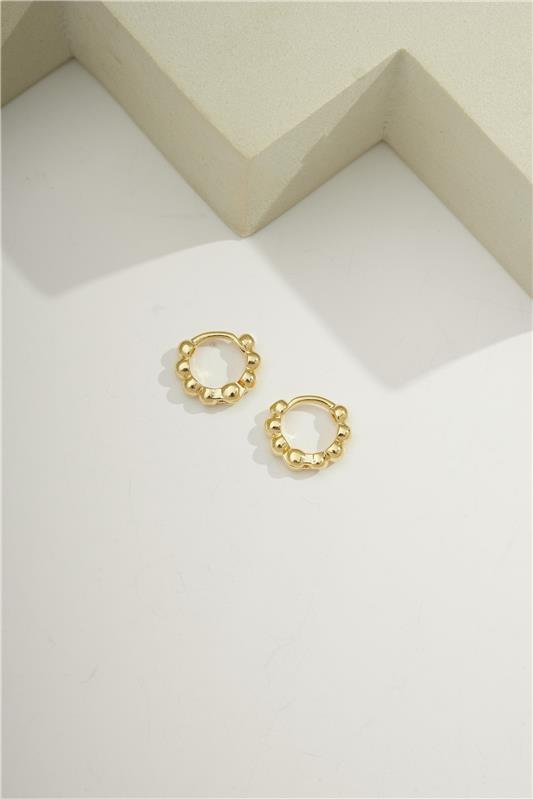 ARGOLA DE 0,9CM COM BOLINHAS