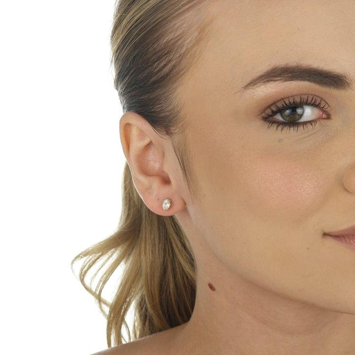 BRINCO DE ZIRCÔNIA SOLITÁRIA OVAL 4X6MM