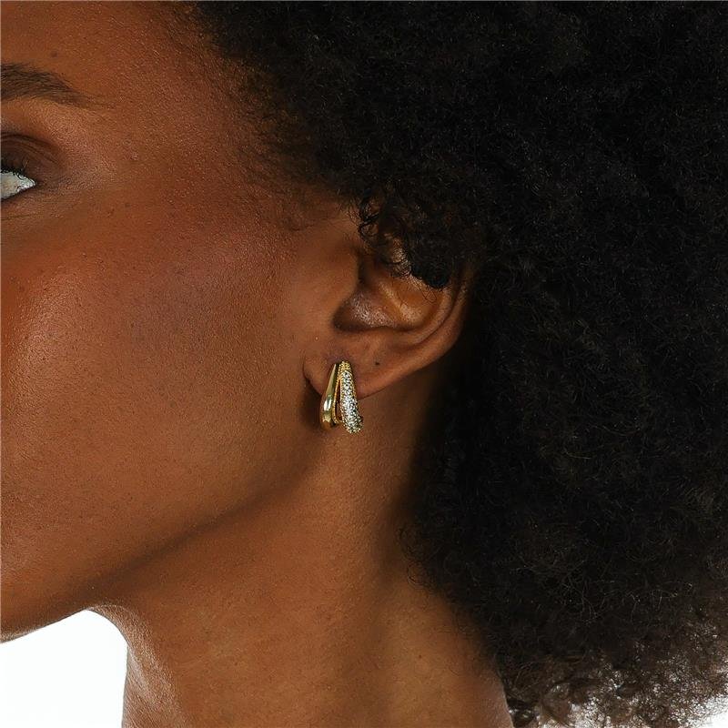 BRINCO DE 1,8CM COM HASTE EM MICROZIRCÔNIAS