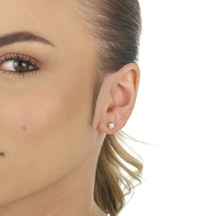 BRINCO DE ZIRCÔNIA QUADRADA 4X4MM