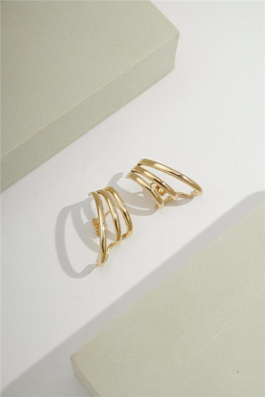 BRINCO DE FIO TRIPLO