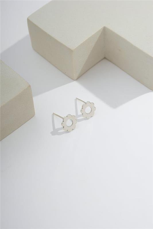 BRINCO DE FLORZINHA A LASER EM PRATA 925 - 023-00009