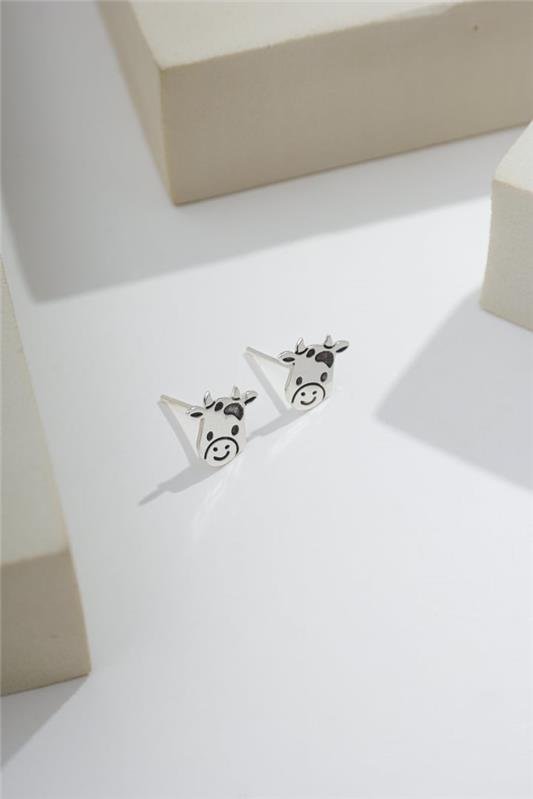 BRINCO DE VACA A LASER EM PRATA 925 - 023-00093