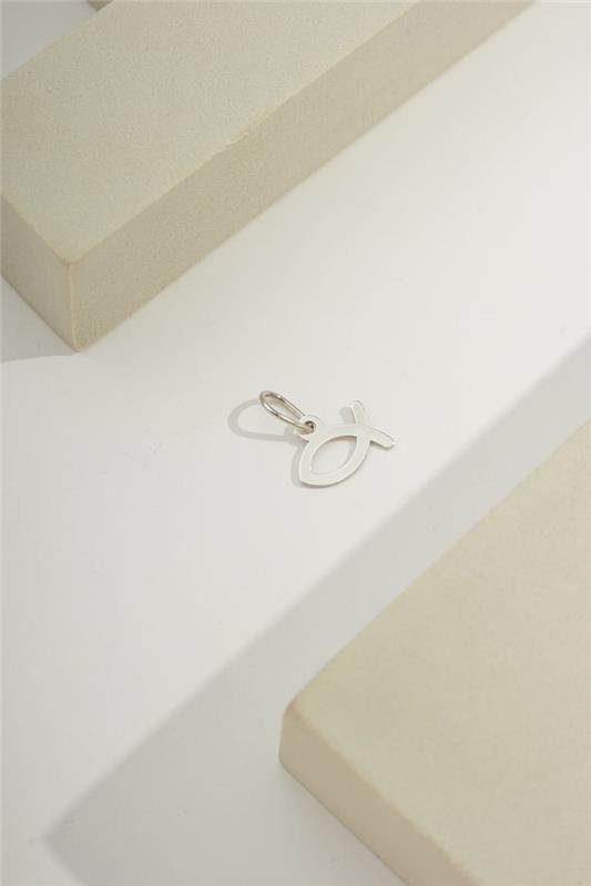 PINGENTE DE PEIXE VAZADO FEITO A LASER EM PRATA 925 - 023-00138