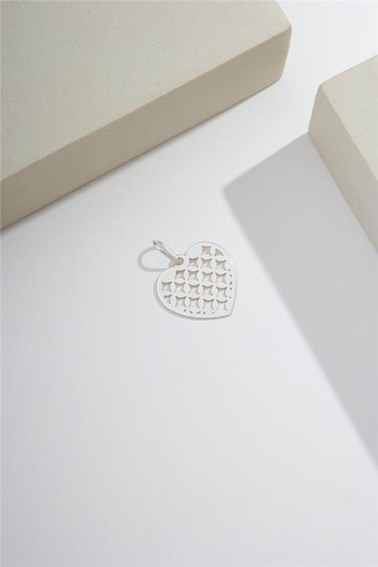 PINGENTE DE CORAÇÃO VAZADO ESTRELAS PEQUENO EM PRATA 925 - 023-00153